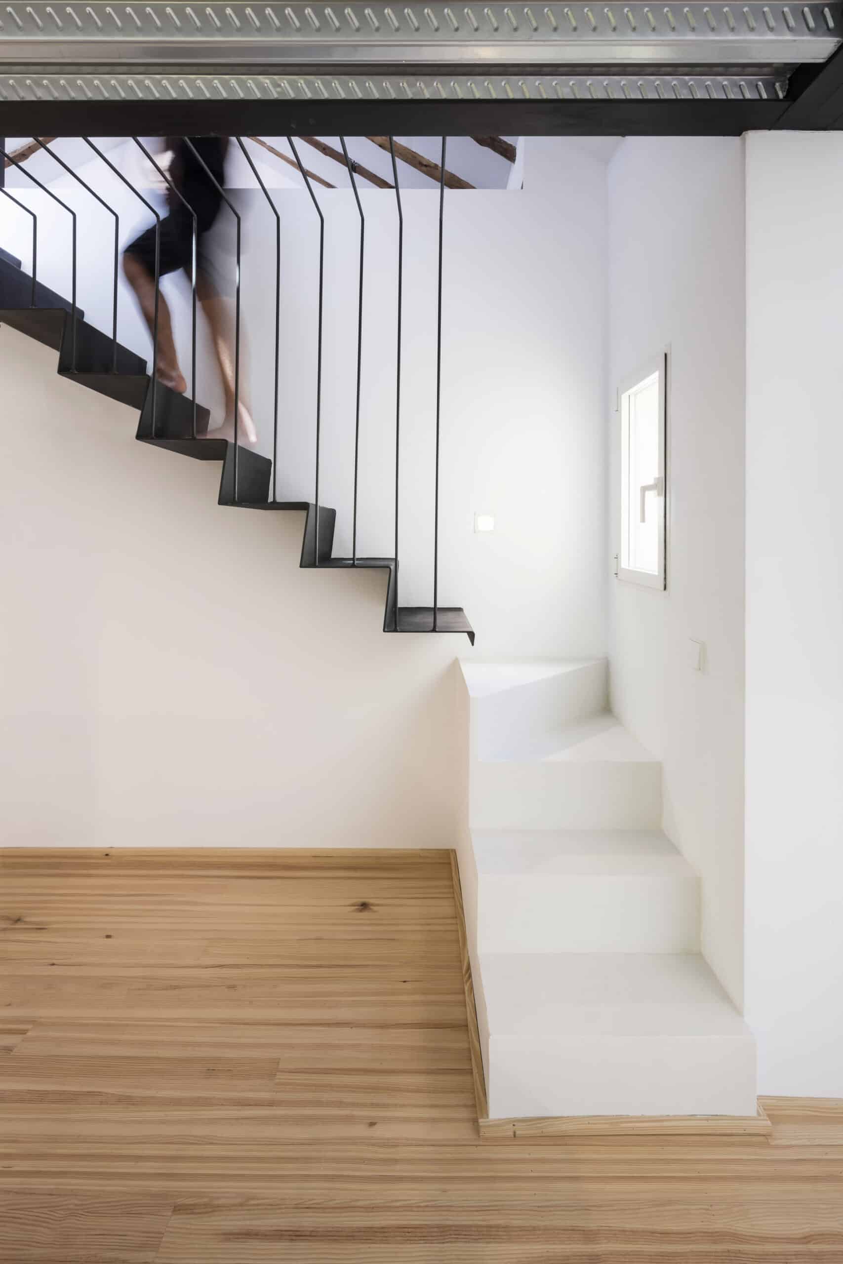 Escalera 5